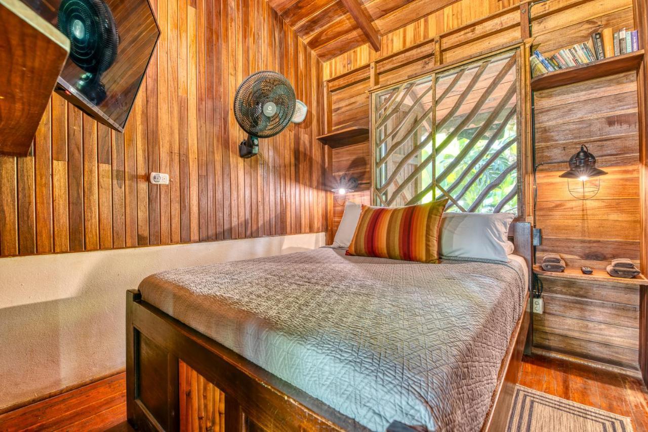 Hotel Banana Azul - Adults Only Puerto Viejo de Talamanca Экстерьер фото
